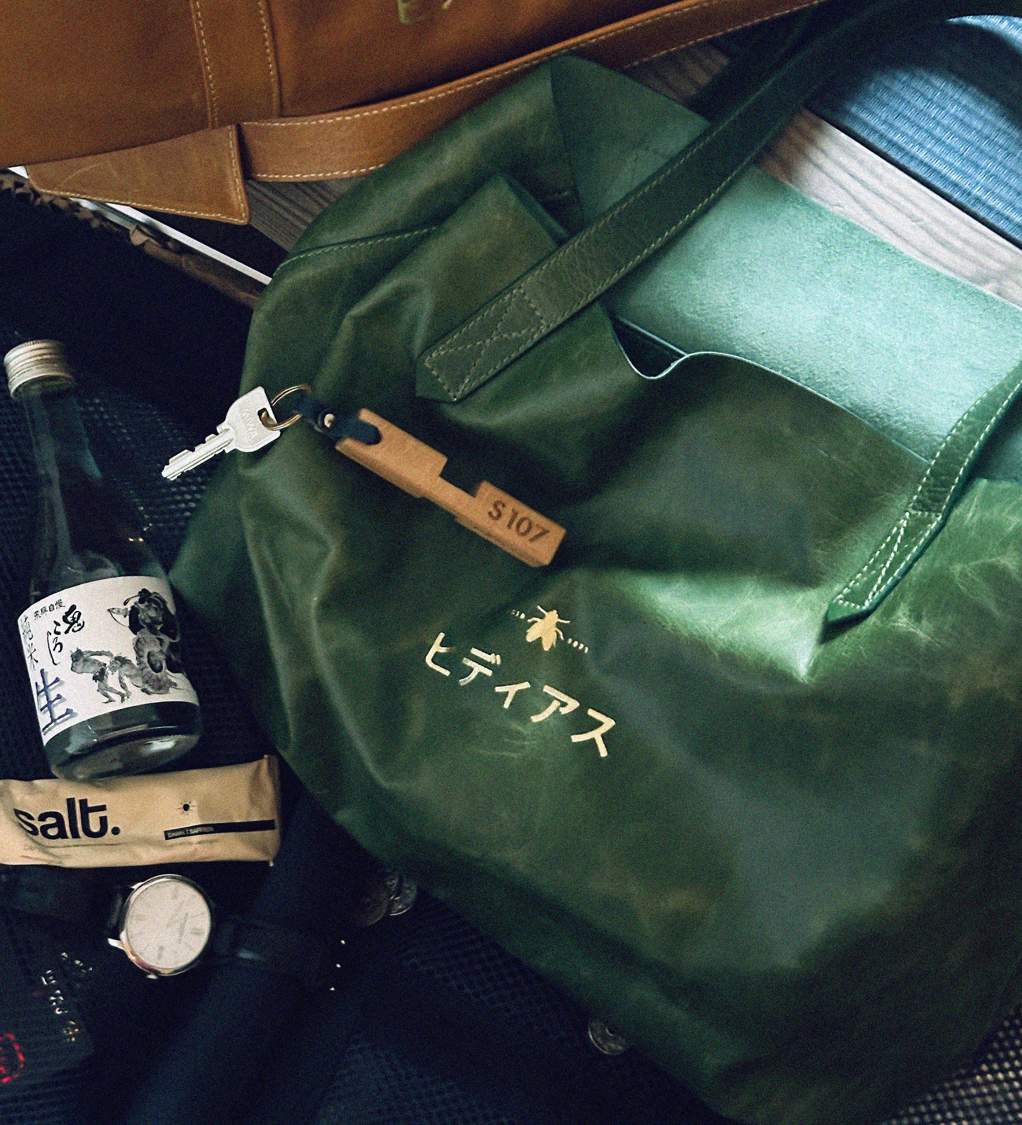 mujūryoku tote - sap green